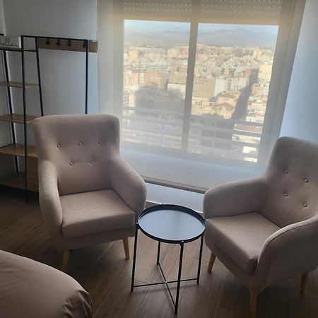 Charming Studio In The Center Of The City Apartamento Pleno Centro De 阿利坎特 外观 照片